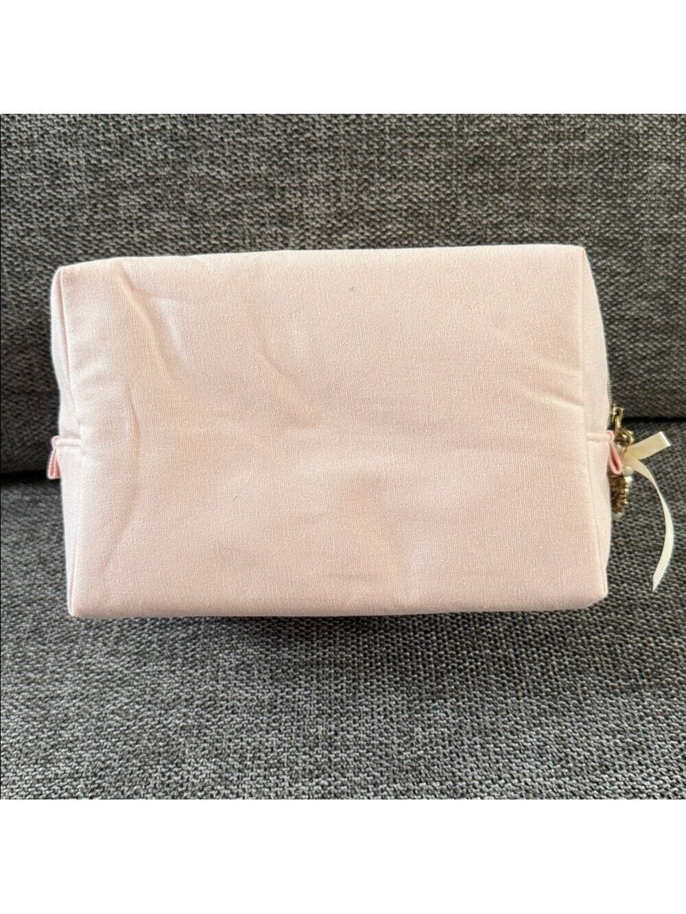 Dolce & Gabbana Makeup Bag Cosmetic Pouch Light Pink Medium New - Picture 7 of 17